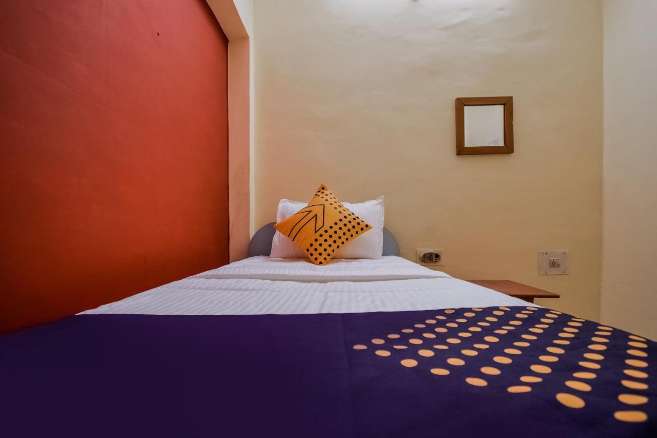 Spot On 65460 Hotel Gulmohar Betul  Luaran gambar